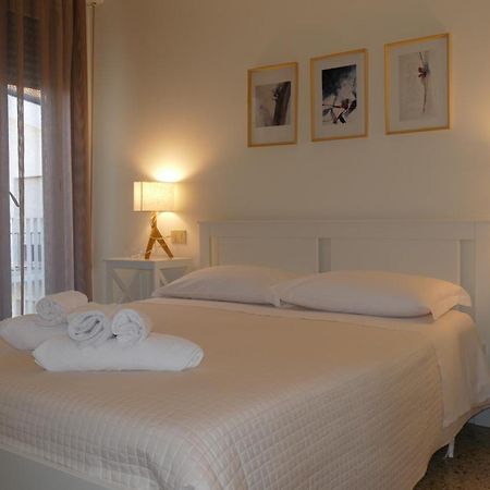 Hotel Spring Rimini Eksteriør bilde