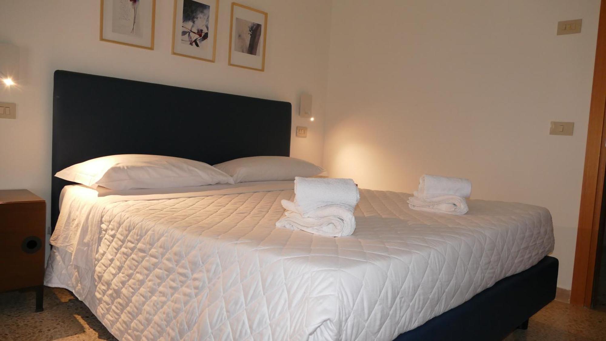 Hotel Spring Rimini Eksteriør bilde
