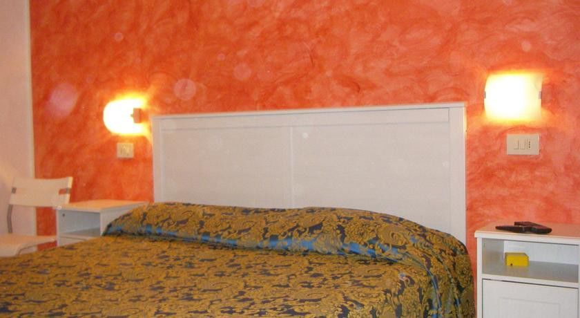 Hotel Spring Rimini Eksteriør bilde