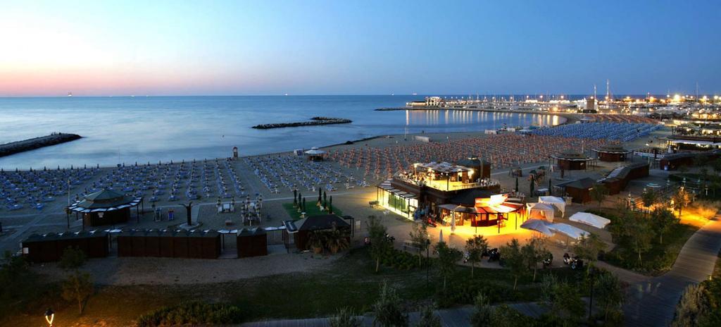 Hotel Spring Rimini Eksteriør bilde